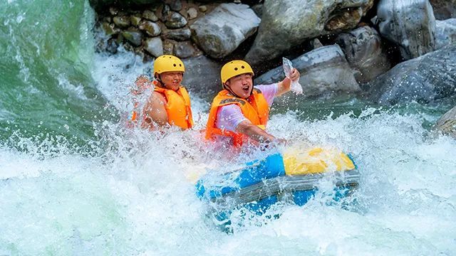 五一假期去哪?阿依河最全漂流攻略在此!