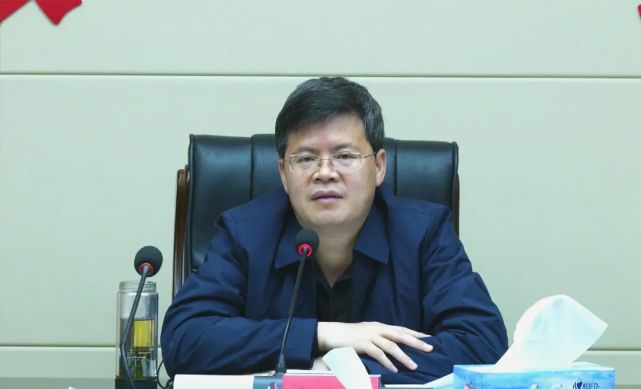 威县召开梨产业建设工作领导小组会议