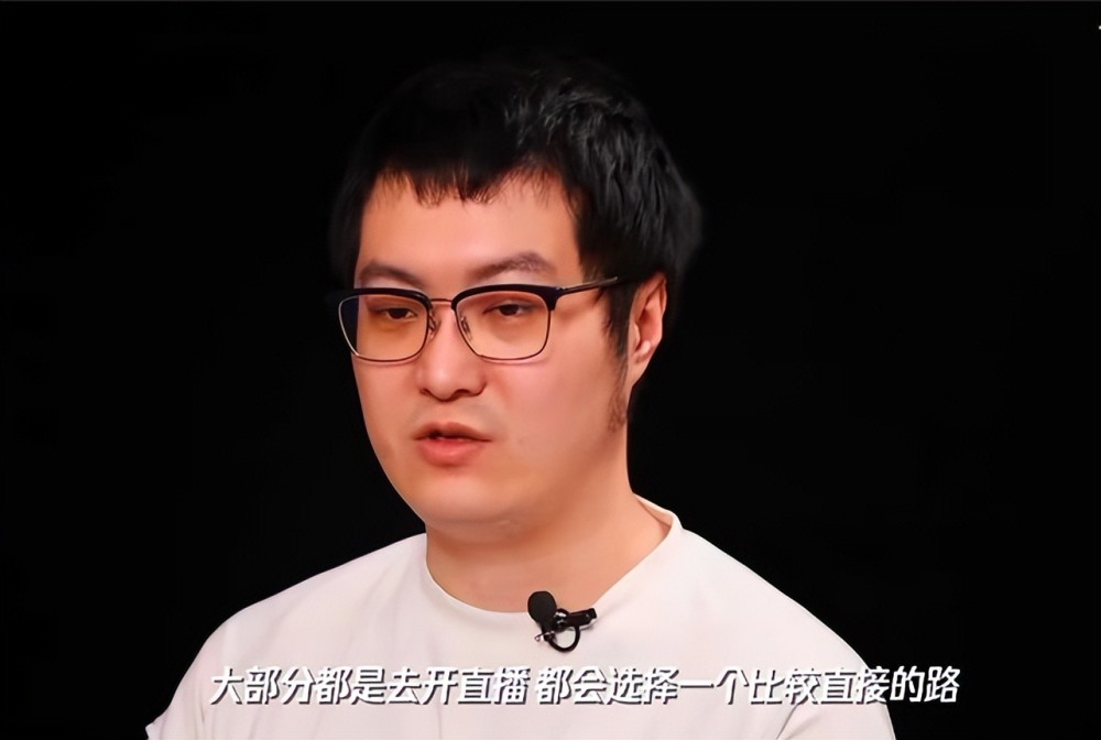 ag放弃老帅后,两年未得一冠!菲菲会后悔吗?_腾讯新闻