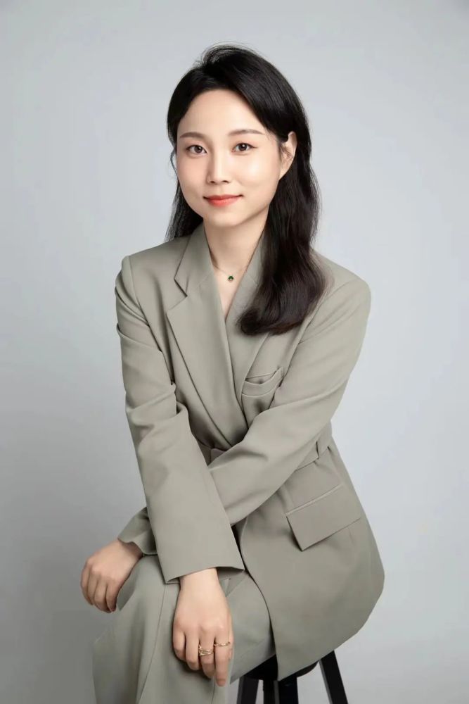 黄埔追梦人金雁向未来劳模工匠实力开播这个直播间请务必锁定