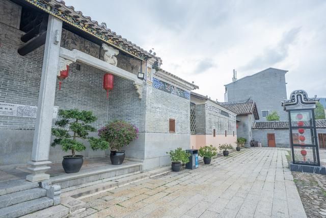180多年的客家围屋,改造成这样一个酒店,惊艳了时光