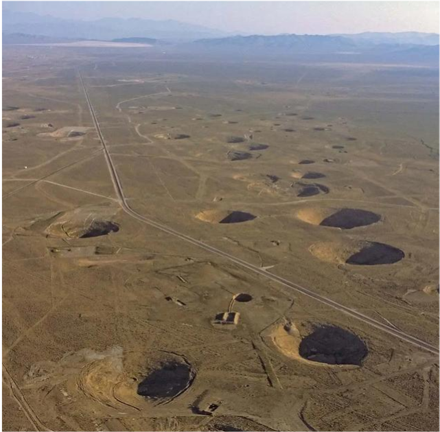 实战表明弹坑确实是战场上最安全的地方