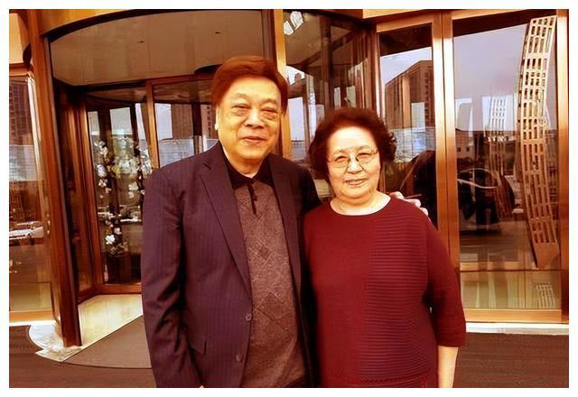 赵忠祥妻子张美珠:结婚52年,丈夫去世后瘦了10多斤