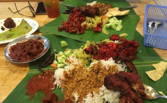 美食天下之马来西亚美食:11种马来西亚的传统菜肴