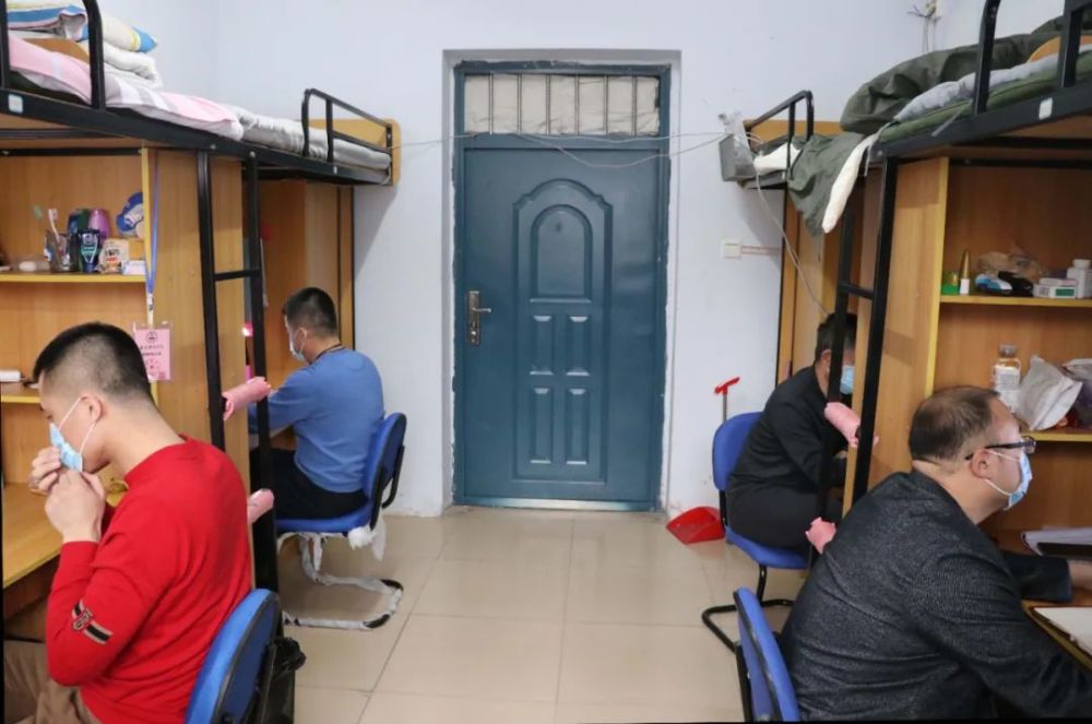 长春财经学院致敬每一位劳动者_腾讯新闻