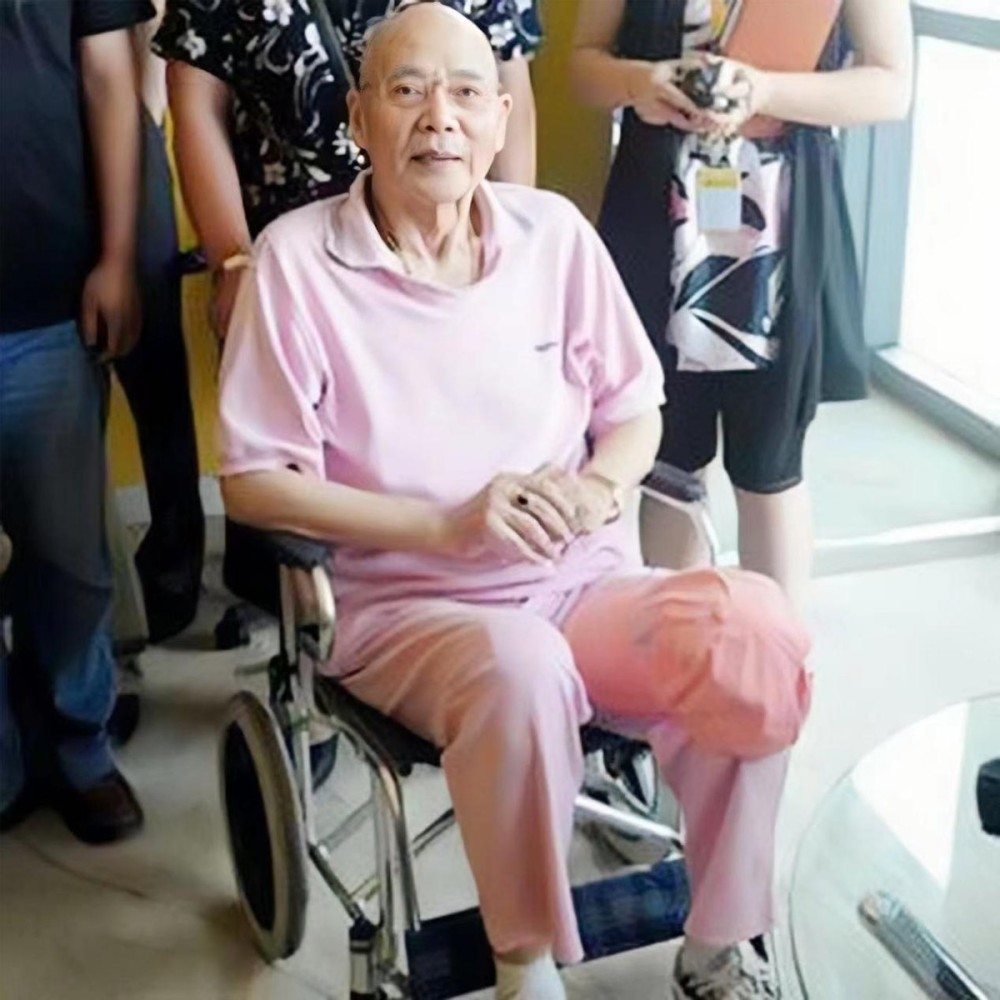"沙僧"闫怀礼:晚年病痛缠身,73岁去世,妻儿的坚强让人泪目_腾讯新闻