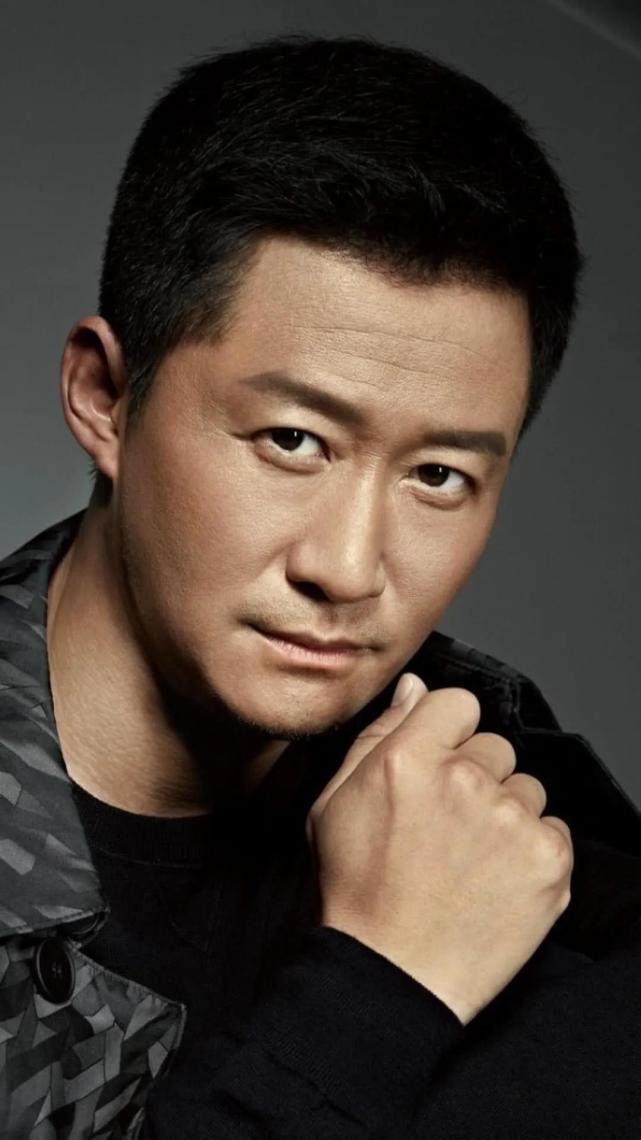 年轻时候的吴京有多帅,8090后都看过他的电视剧