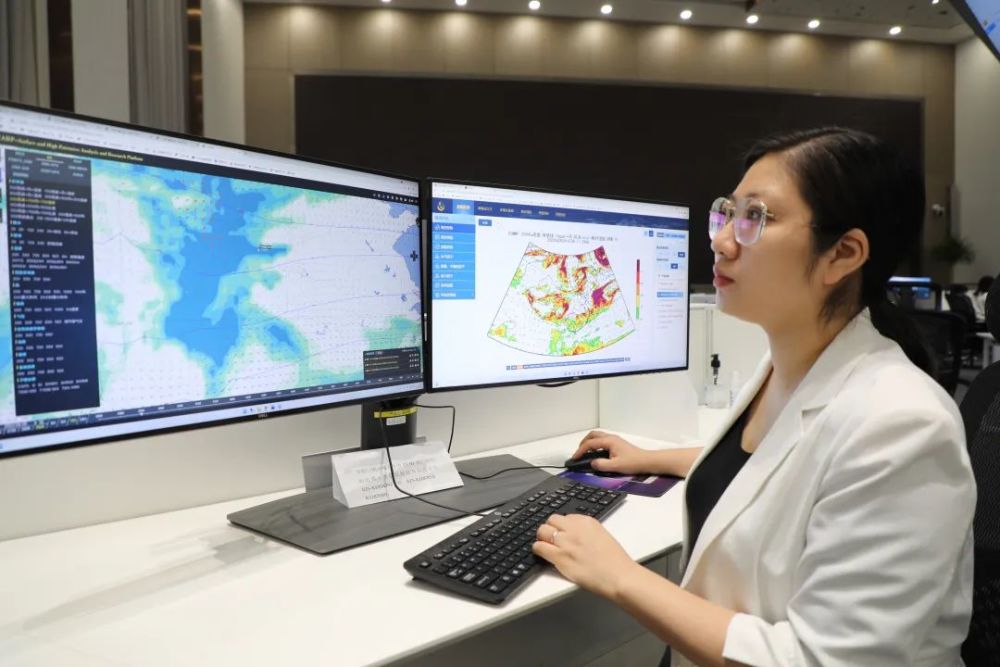 致敬我身边的预报员江苏省气象台