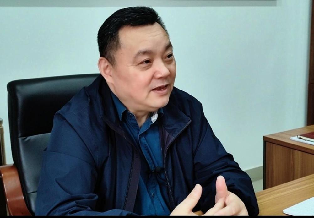 在声腔中传承文脉陈智林川剧承载着上下五千年的厚重