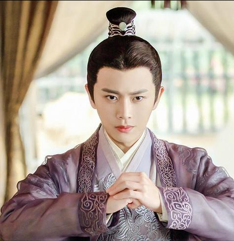 任嘉伦经典红衣古装李俶风度翩翩陆绎霸气十足周生辰也穿红