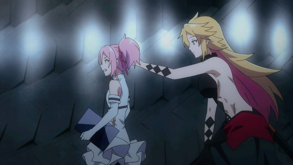 《处刑少女》奥薇尔露出狐狸尾巴,每个女人都希望返老还童