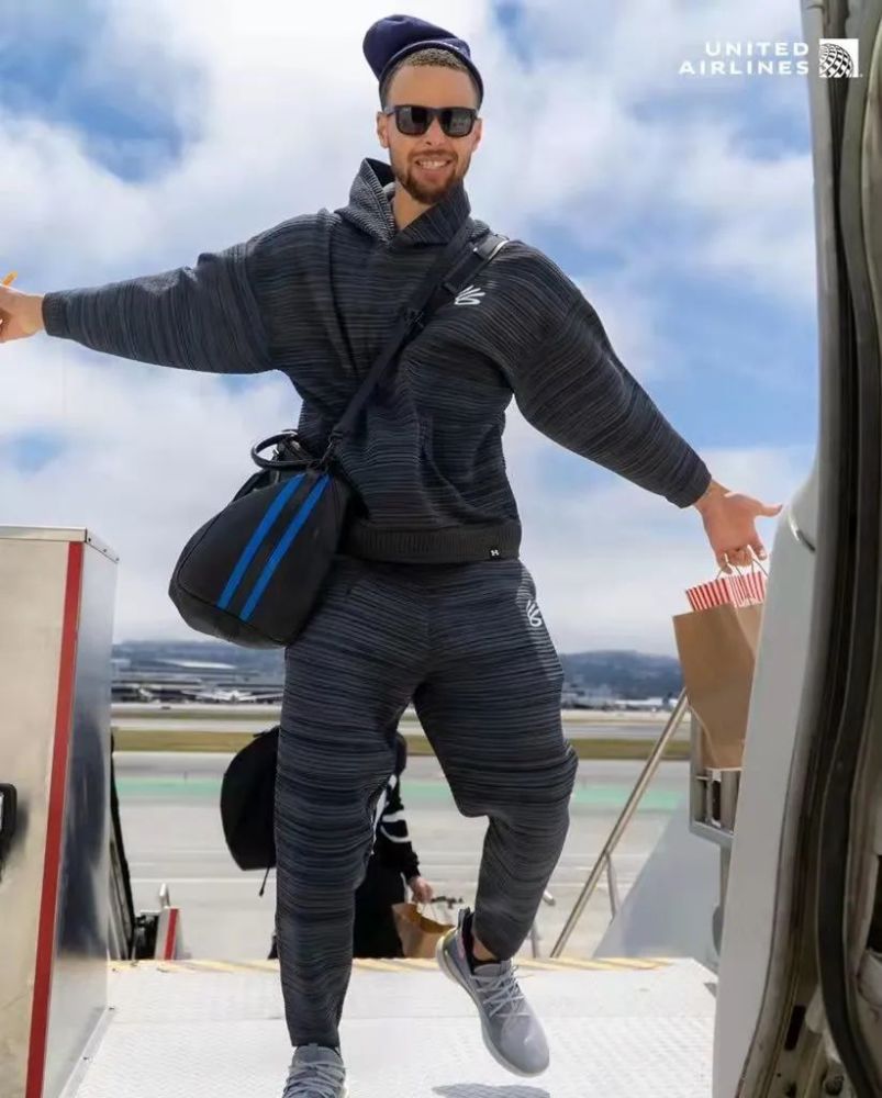 球鞋新鲜事rippetermoore