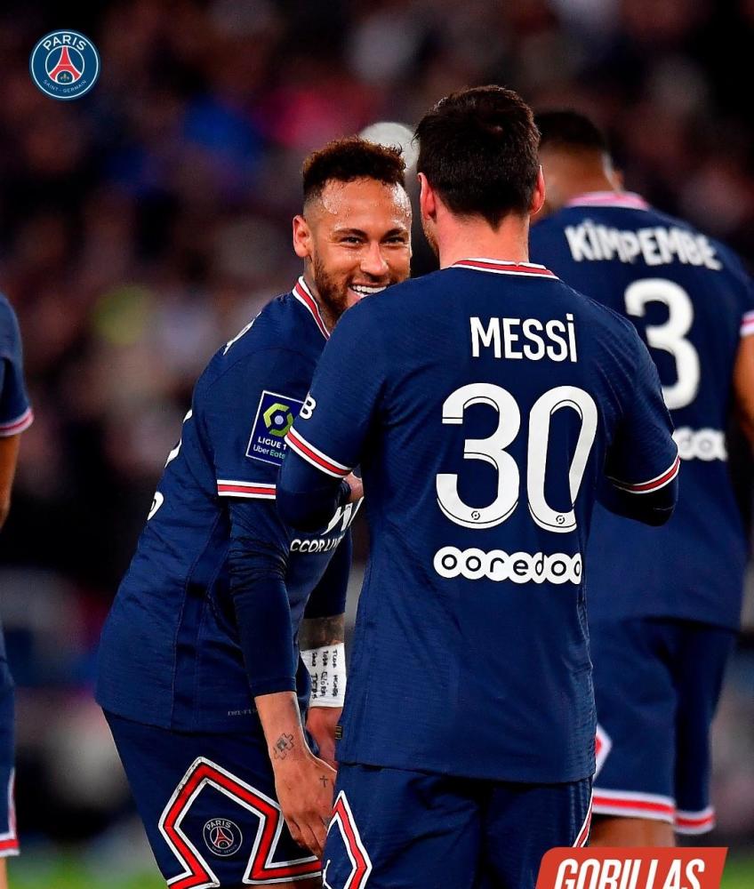 巴黎圣日耳曼确定阵容重组，内马尔进入转会市场，梅西未来已定_腾讯新闻