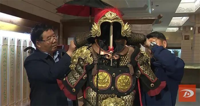 阳关博物馆跨越千年还原明光铠