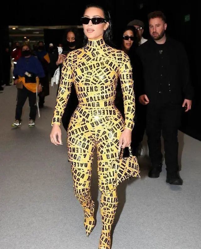 资讯|耐克阿迪同时哀悼,aj1设计师 peter moore 去世.