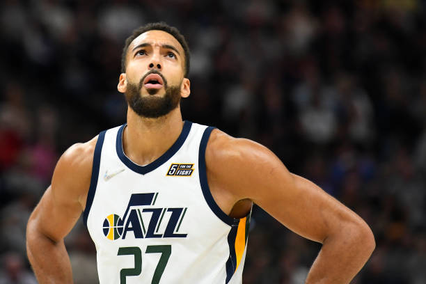 名记曝勇士有意法国中锋 戈伯特与维金斯互换或能促成双方交易达成