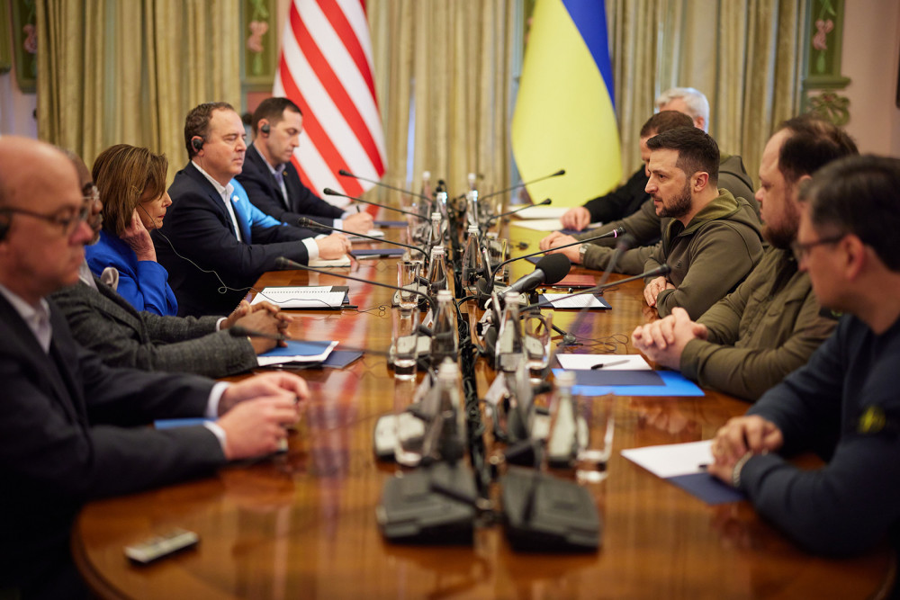美国众议院情报委员会主席称拜登将访问乌克兰，只是时间问题
