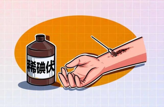 彻底冲洗后用稀碘伏(0.025-0.05%),苯扎氯胺(0.005-0.