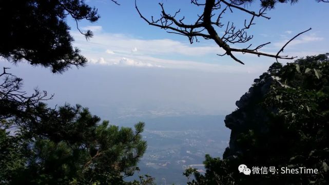 不识庐山真面目,只缘身在此山中