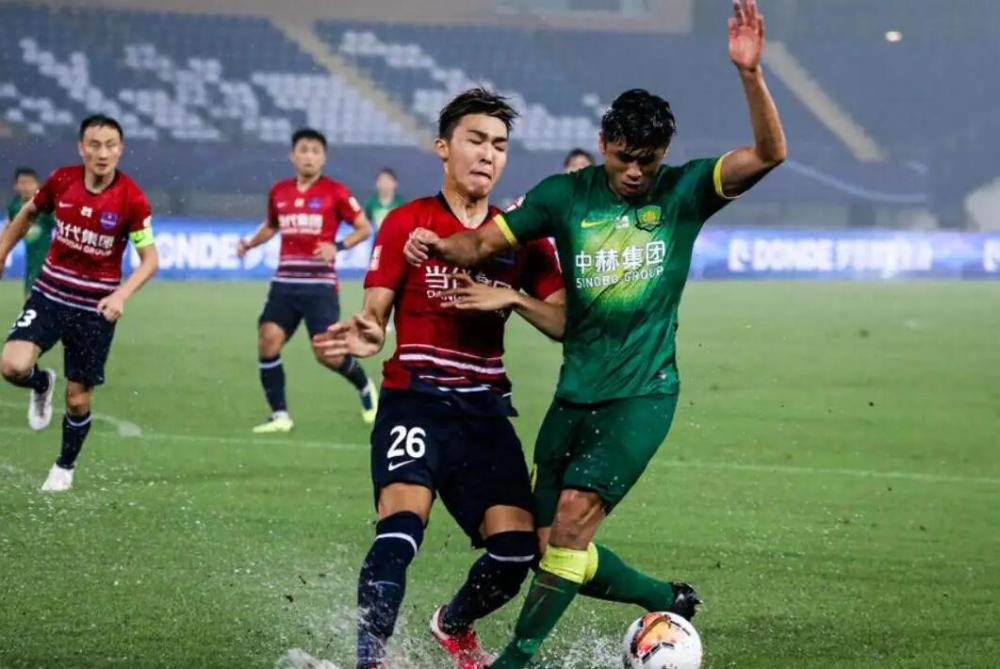 (每天吃一个海参好吗)日本网友称张玉宁每天吃海参奢侈,你们觉得这位