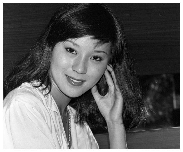 演员魏秋桦:出道至今无绯闻,未婚无子也幸福