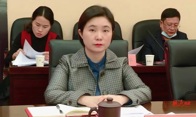 刘杨主持召开2022年第13次县委常委会(扩大)会议