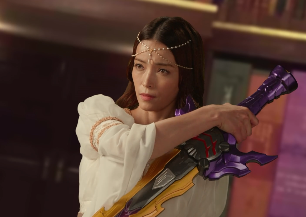 假面骑士令和三位女骑士塑造横向对比玲花反而是最成功的