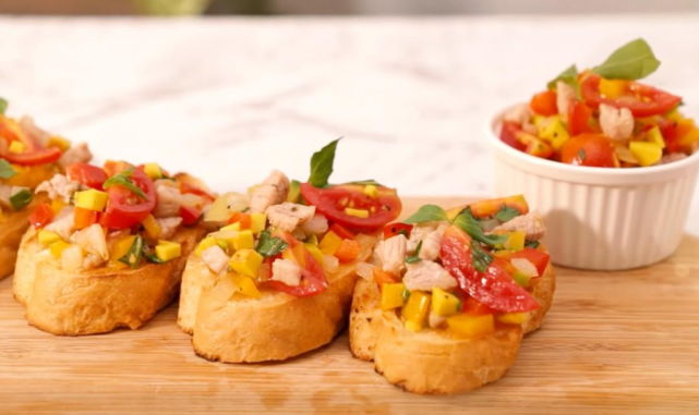 酪梨沙沙松阪猪佐法国面包!开胃菜,派对小点一道搞定