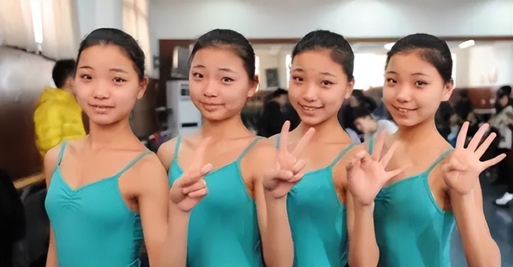 四胞胎冰清玉洁怎么样了颜值依旧在线还考上了同一所大学