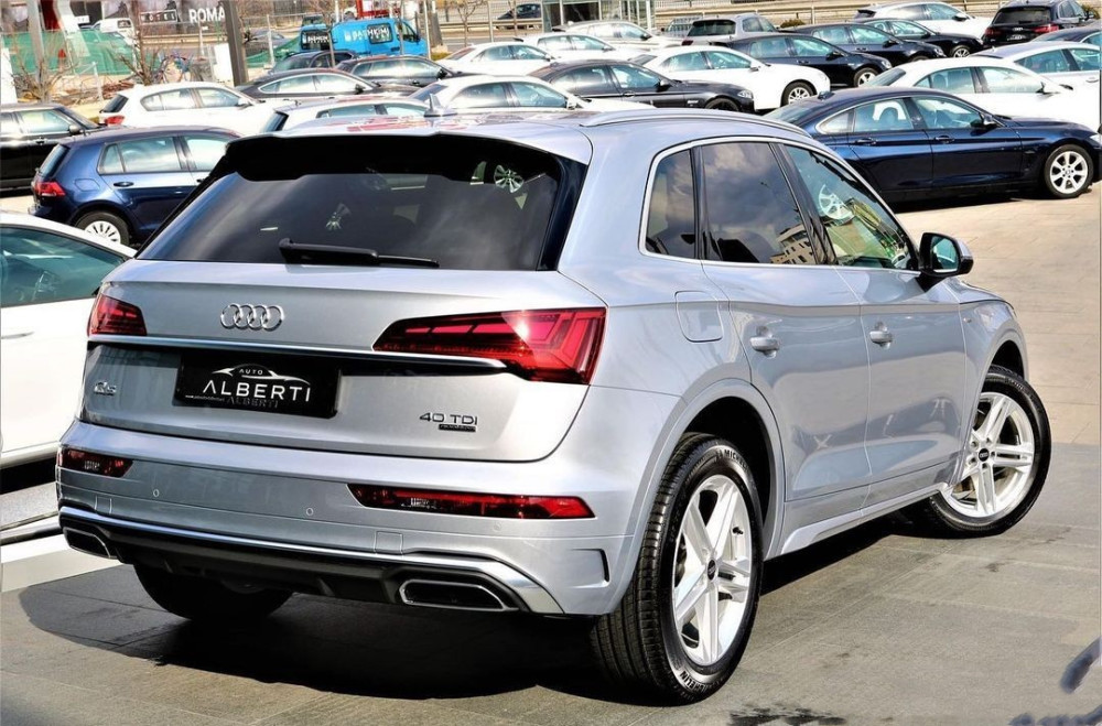 2023款"奥迪q5"德国现身,新增混动系统 8at变速箱,运动范十足_腾讯