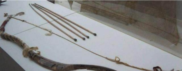 并非是李世民的武功盖世,而是源于其手中的那把柘木神弓