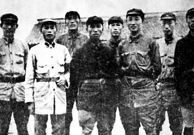 84年，钟南山接到绝密任务：马上进京！3小时后出现在北京全国最出名的猪头肉