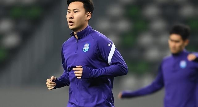 三人来自上港,昔日鲁能王牌在列|上海上港|于睿|李松益|中超|中甲球队