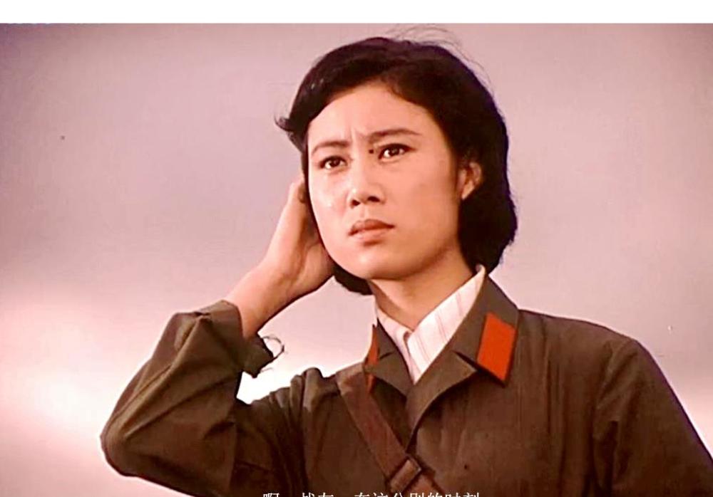 电影《铁甲008》,42年前上映,既有战争的惨烈,也有爱情的温馨_腾讯