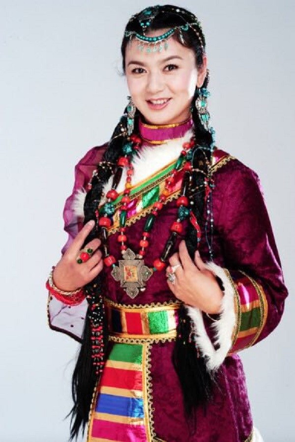 央金拉姆:从天祝高原走出去的音乐家_腾讯新闻