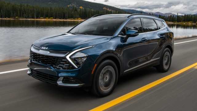 外观犀利内饰时尚,全新一代起亚sportage大量实拍图发布