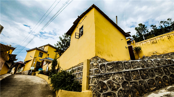 乡村振兴之美丽东川阿旺月亮村