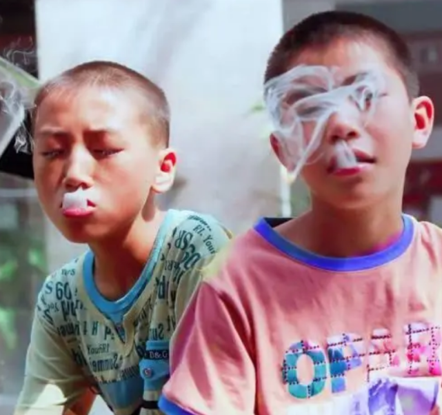 2018年,湖南12岁小学生请假,引起公安怀疑,逮捕后被判刑