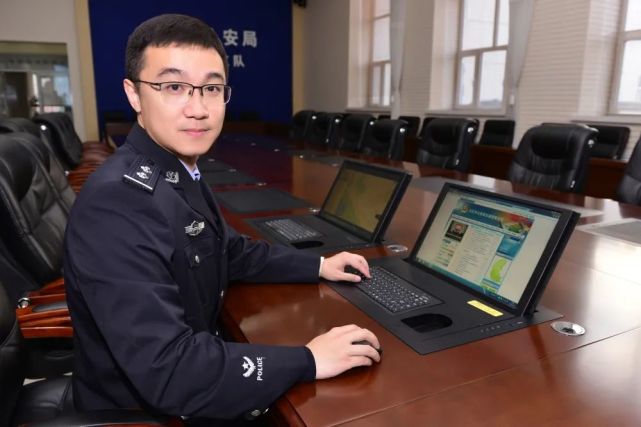 【警营创新者】刘岩:头戴警徽,肩扛使命的"先锋战士"