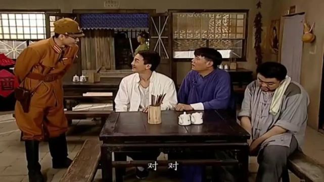 《地下交通站》鼎香楼的水根,不过是个跑堂,哪里有那么多情报?