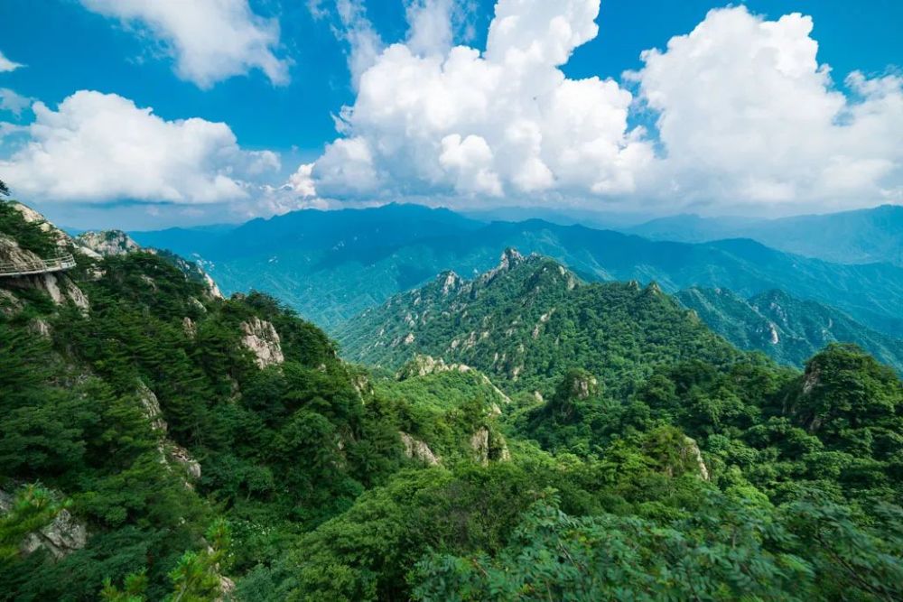 立夏時節萬物並秀老君山千枚雞蛋拼立夏迎傳統節氣