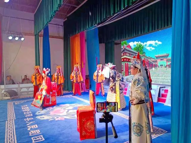快手,秦岭云等平台搜索泾阳县人民剧团看大戏啦!
