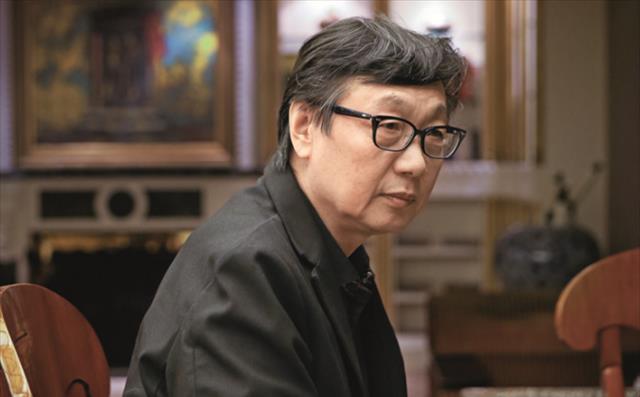 香港岭南大学中文系教授许子东,对鲁迅有着极高的评价.
