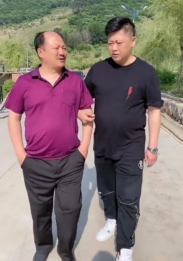 日子没法过了谢永强诉苦赵本山只发800生活费老婆都嫌窝囊