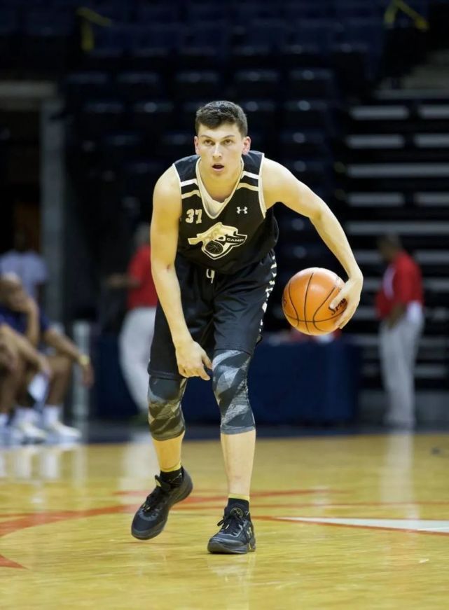 篮66图|tyler herro