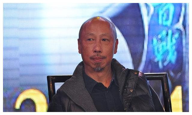 黄易在寻秦记中所写的香艳情节是有意为之还是无奈之举