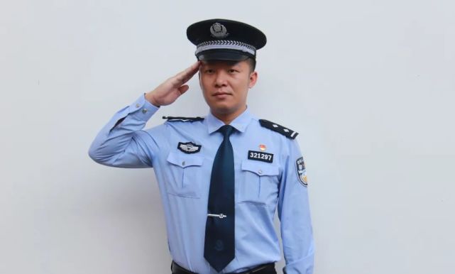 东兴边境派出所:我用青春守护你