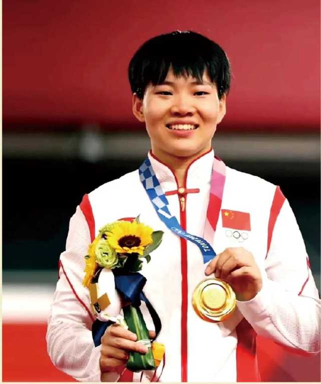 河南体育健儿吕扬,鲍珊菊荣获中国青年五四奖章!