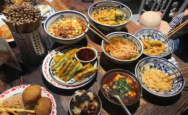 "袁家村模式"≠小吃街模式,以乡村生活为卖点,才是底层逻辑!