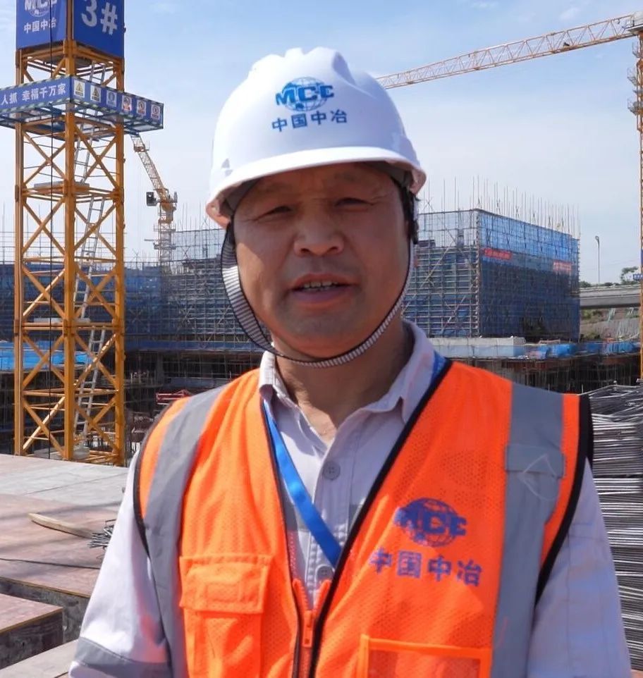 上海宝冶内江软件与信息技术服务外包产业园施工经理| 李迪兵此次"